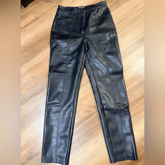 ARITZIA Wilfred Rebel Vegan Leather High Rise Straight Leg Pants Black Size 4 - Picture 2 of 12